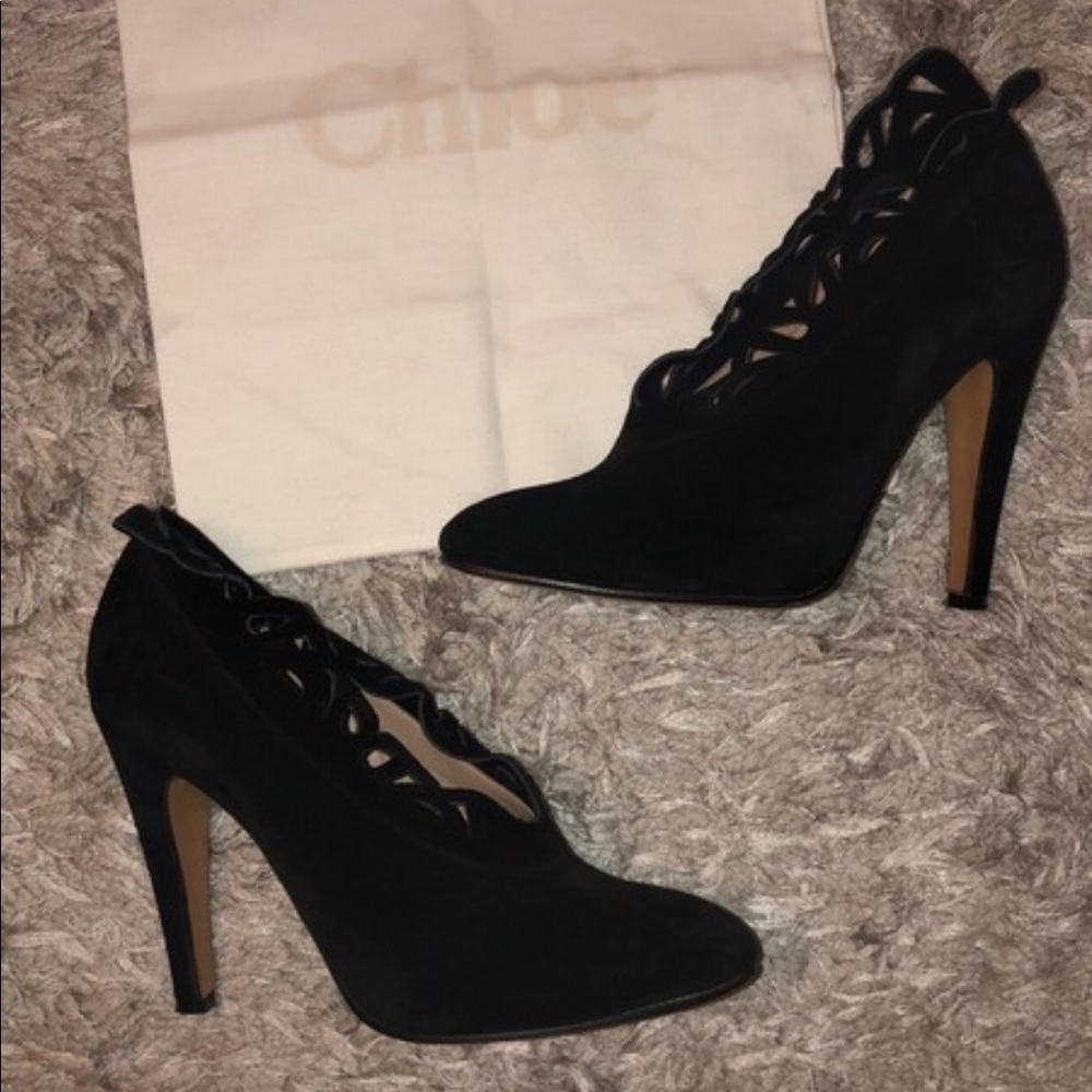 Vintage Chloe Black Suede Pump